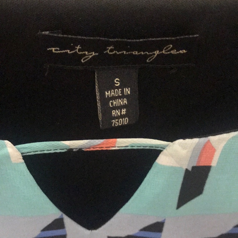 Open Arm Slit Dress - Picture 2 of 3